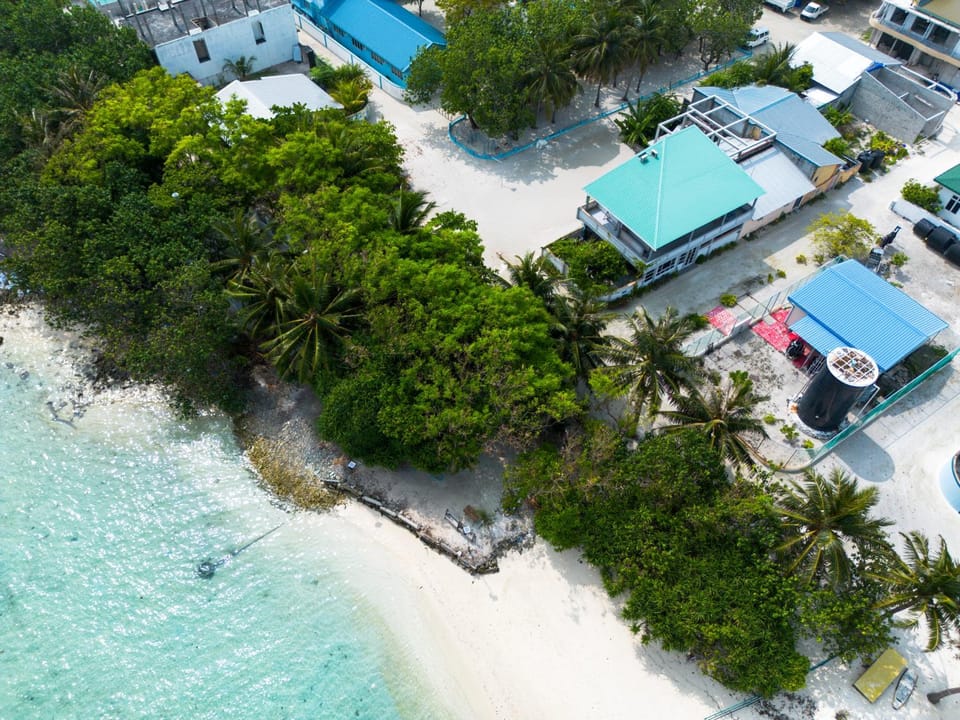 Sunrise Lagoon Bed and Breakfast in Maldives