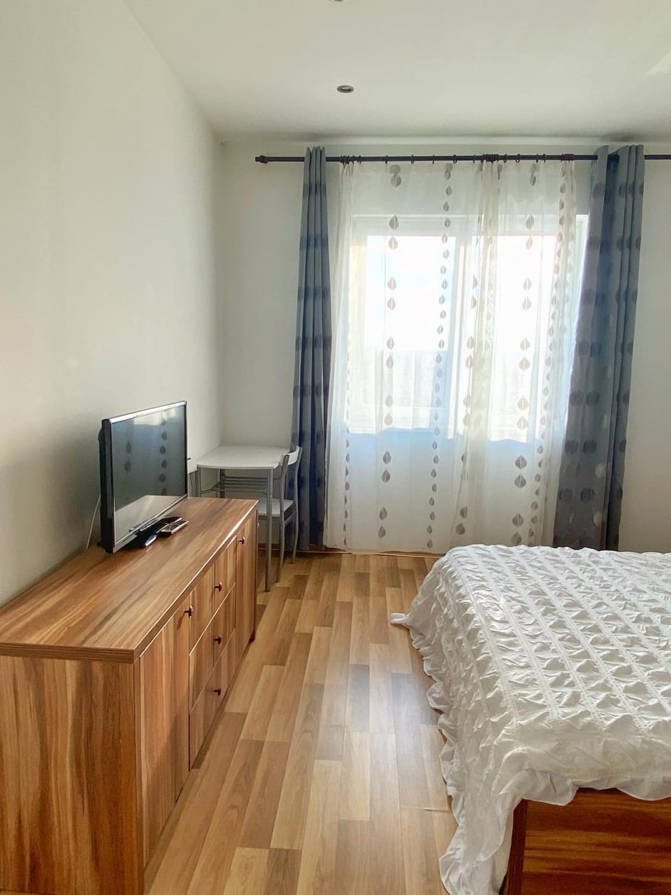 Premier Flat with Parking Apartment in Bucharest
