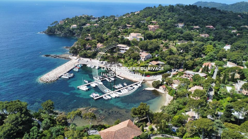 Villa La Sarrazine - Port du Niel - Vue Mer Villa in Hyères