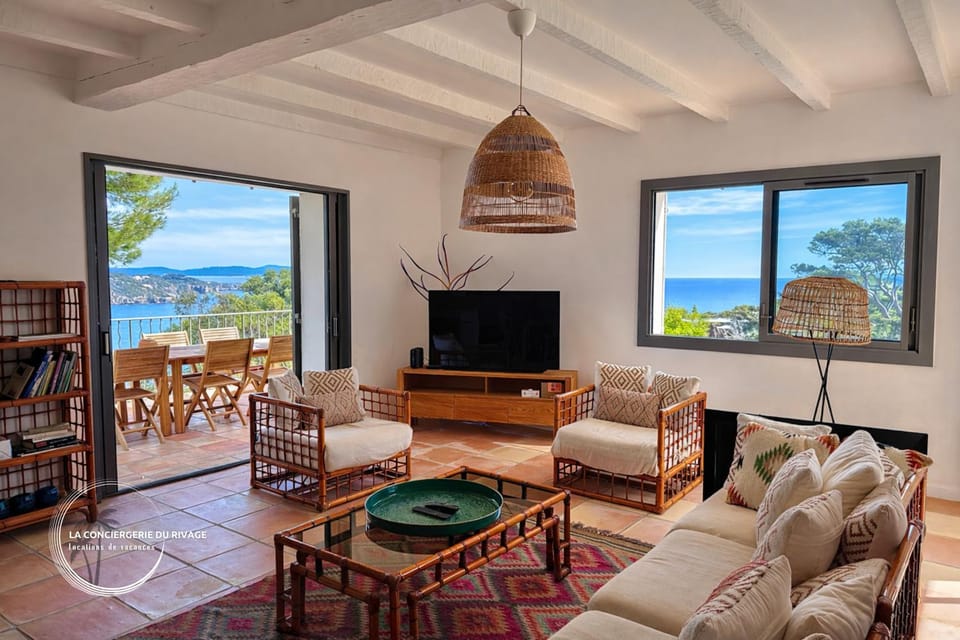 Villa La Sarrazine - Port du Niel - Vue Mer Villa in Hyères