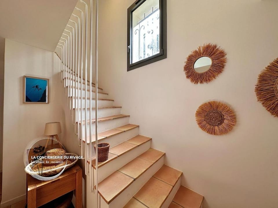 Villa La Sarrazine - Port du Niel - Vue Mer Villa in Hyères