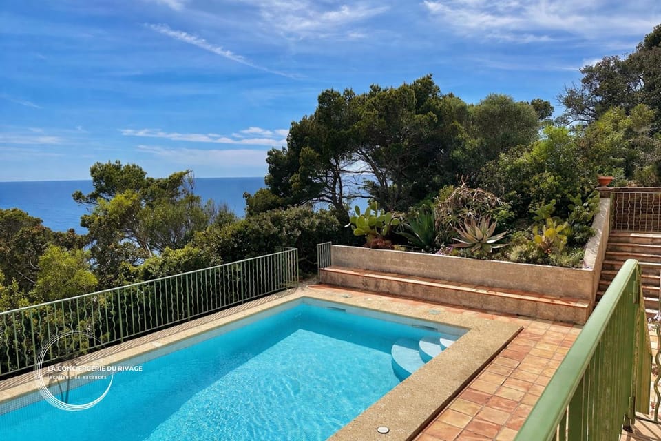 Villa La Sarrazine - Port du Niel - Vue Mer Villa in Hyères