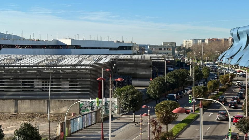 City view, Street view