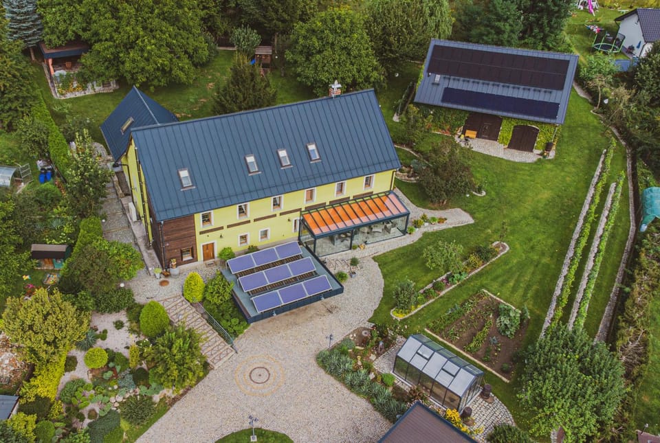 Property building, Bird's eye view