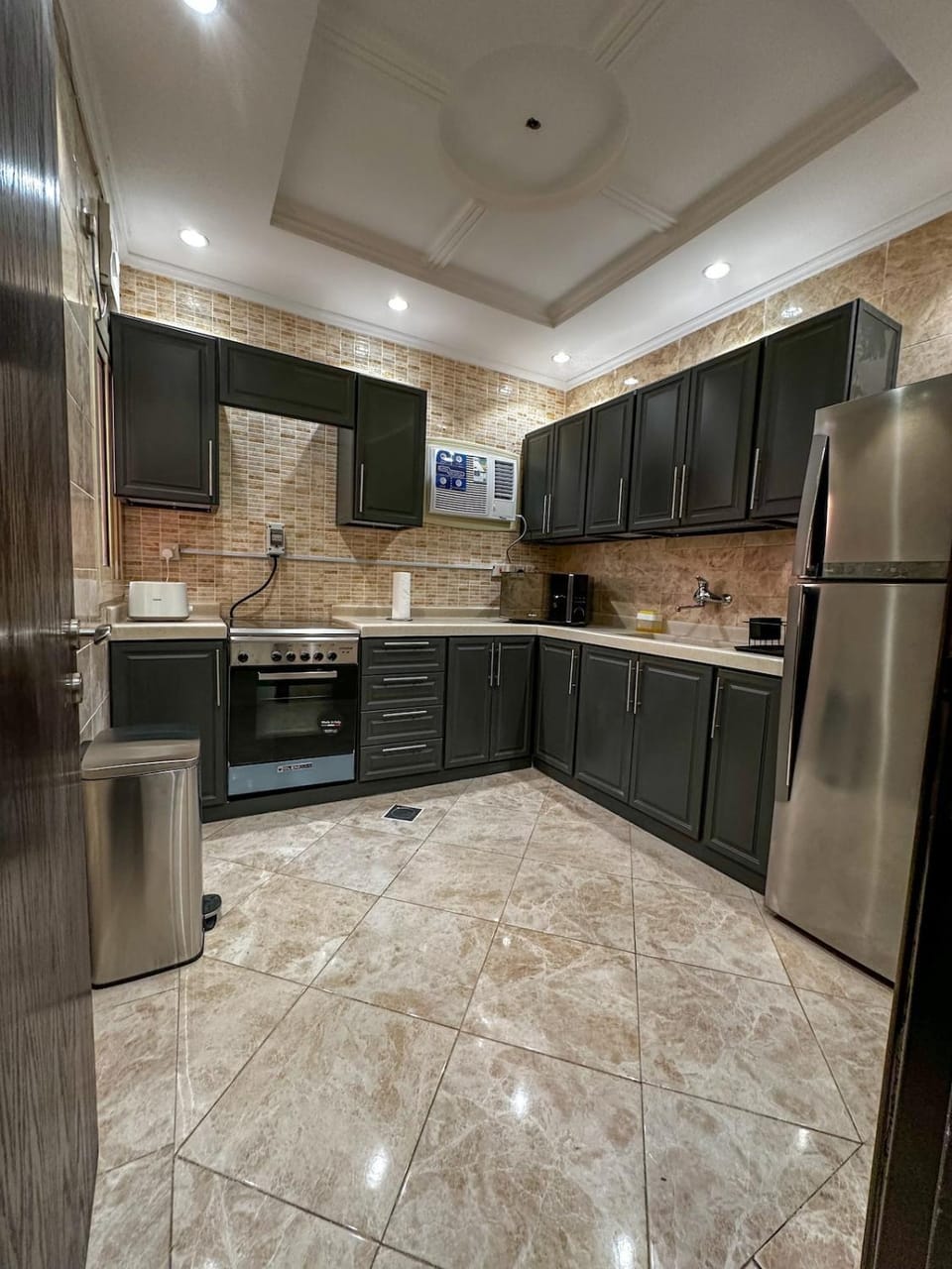 Kitchen or kitchenette, oven, stove