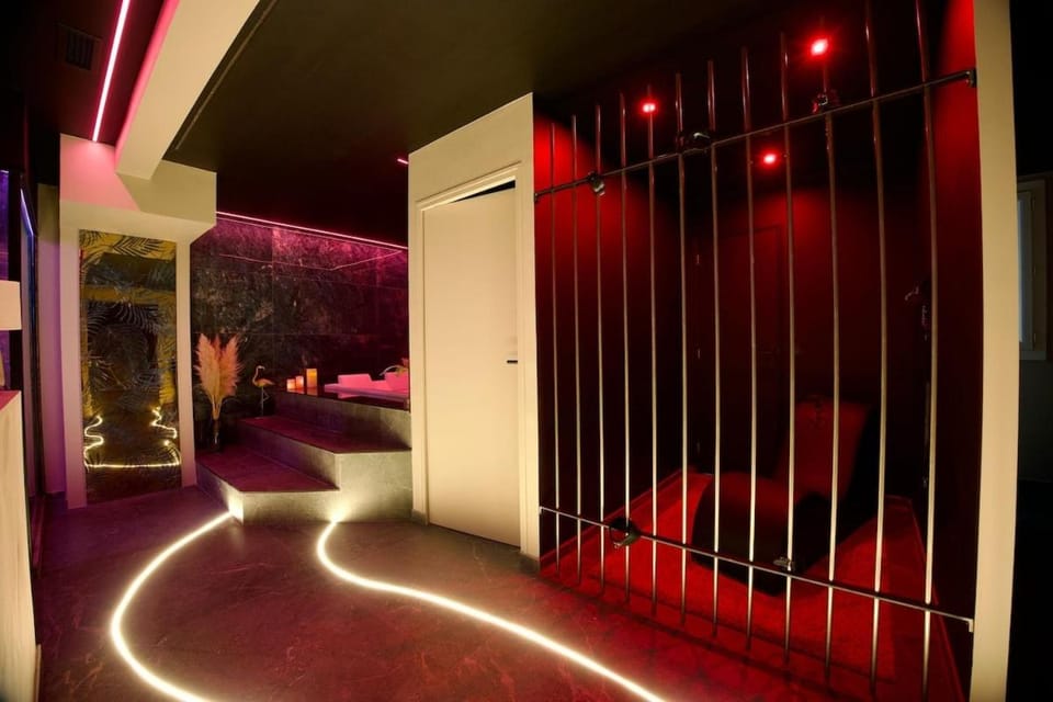 Mascarade suite and spa Apartment in La Seyne-sur-Mer