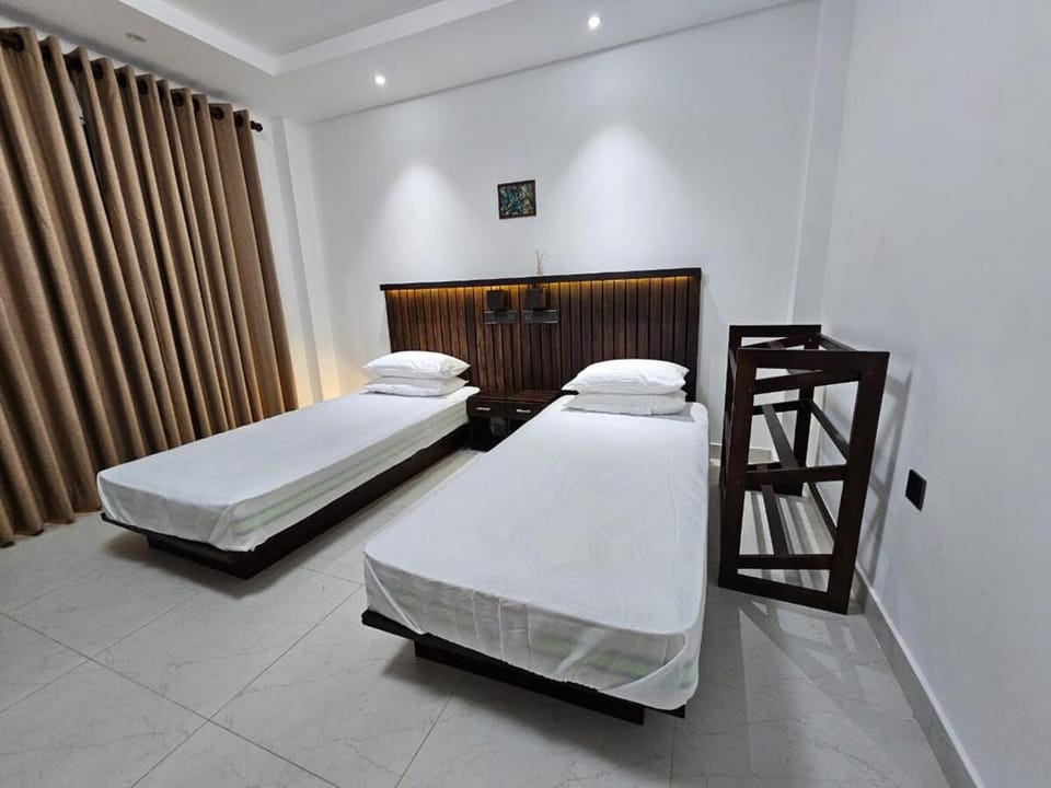 Arushi Luxury Residence Apartment in Western Province