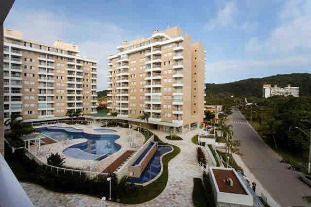 Property building, Swimming pool, Location