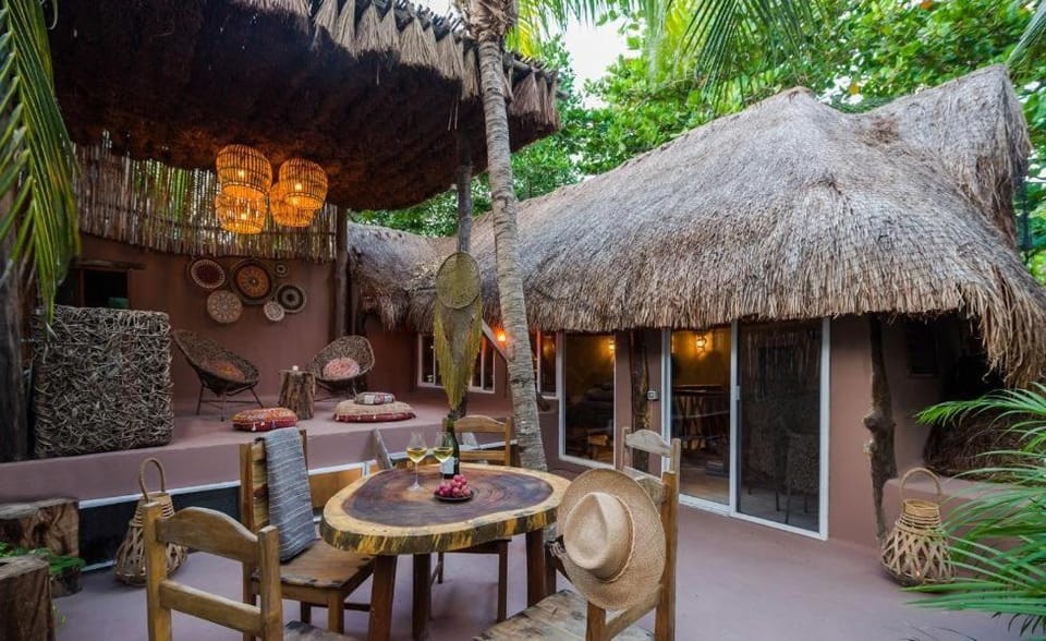Jungle Villa -steps to the beach and restaurants! Villa in State of Quintana Roo