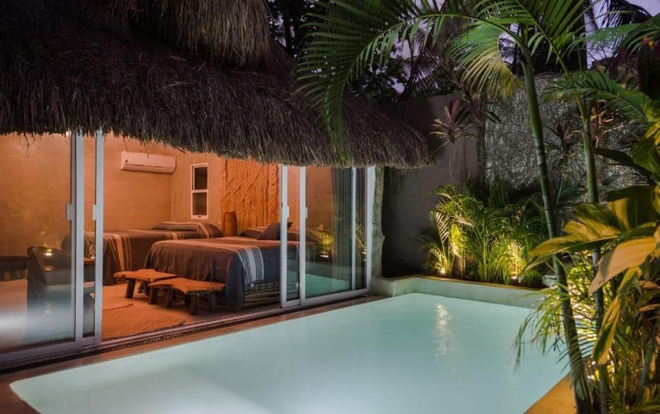 Jungle Villa -steps to the beach and restaurants! Villa in State of Quintana Roo