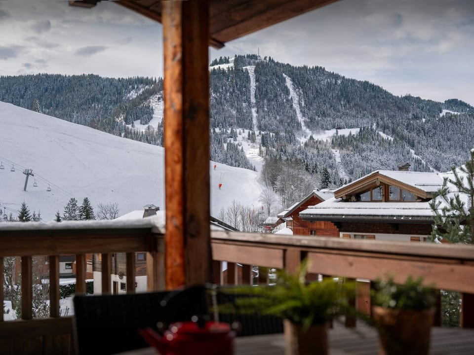 Natural landscape, Winter, View (from property/room), Mountain view