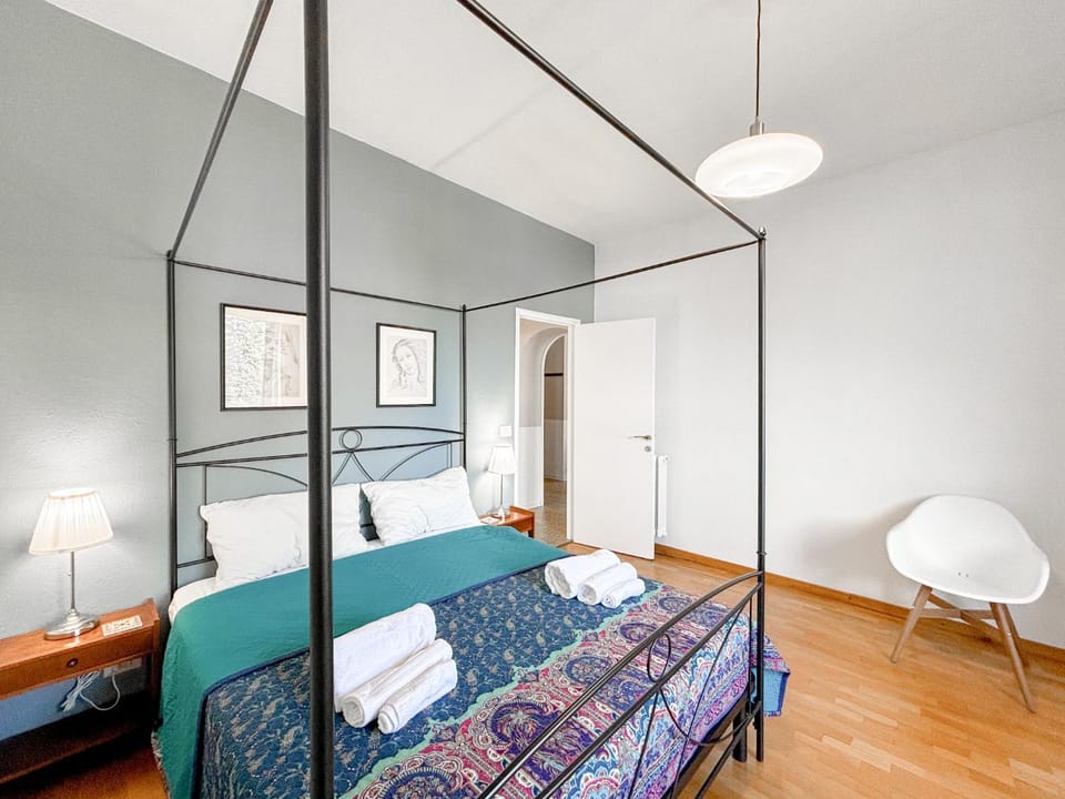 Bed, Photo of the whole room, Bedroom, towels, wardrobe