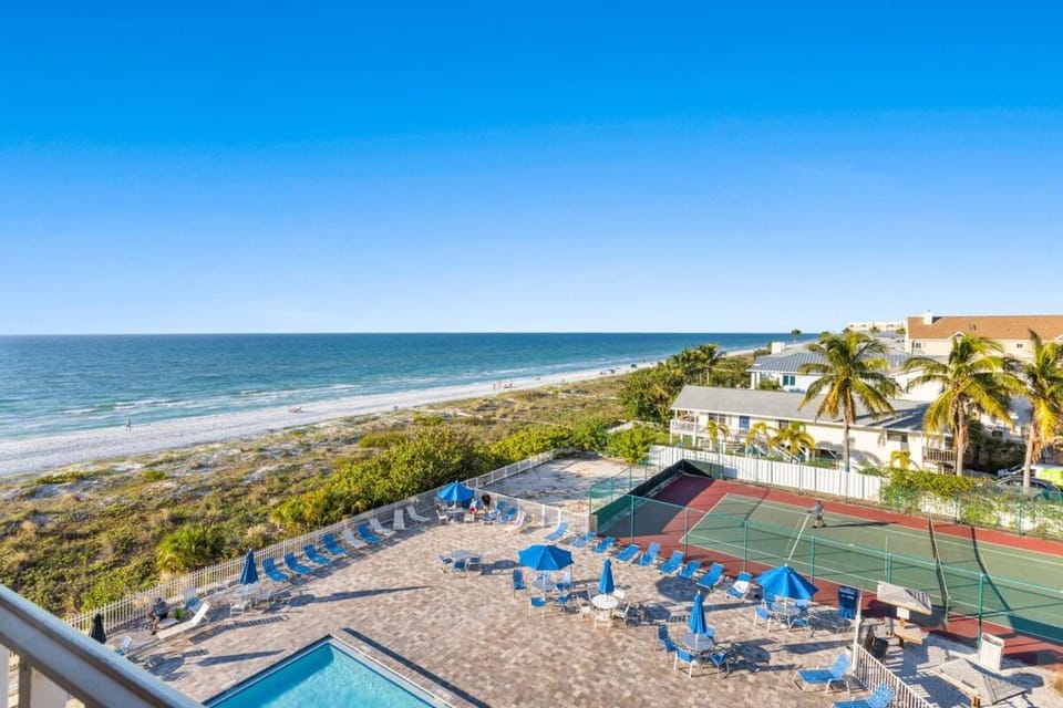 Sunset Sanctuary at Reef Club Apartment in Indian Rocks Beach