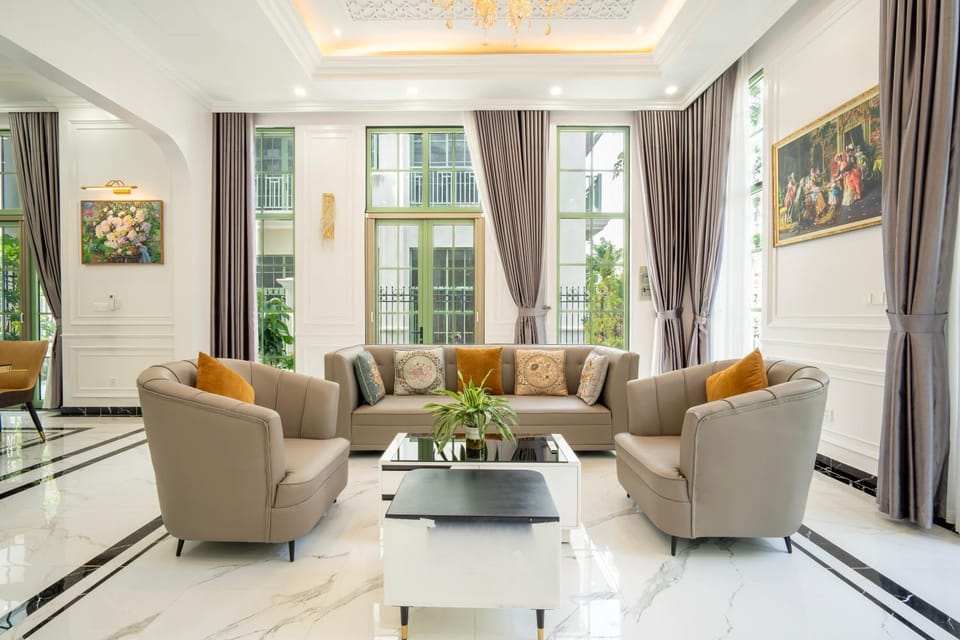 Living room, Seating area