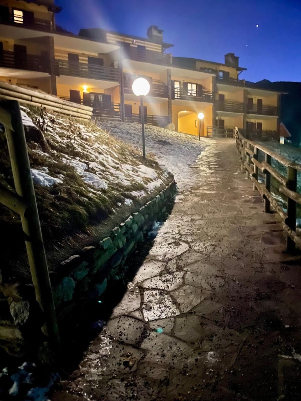 Property building, Night, Activities, Winter, Skiing, Area and facilities