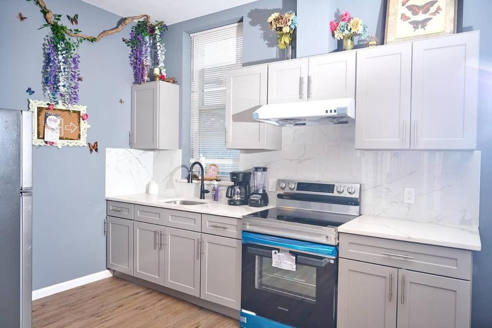 Garden Hideaway Minutes to Fishtown Apartment in Philadelphia