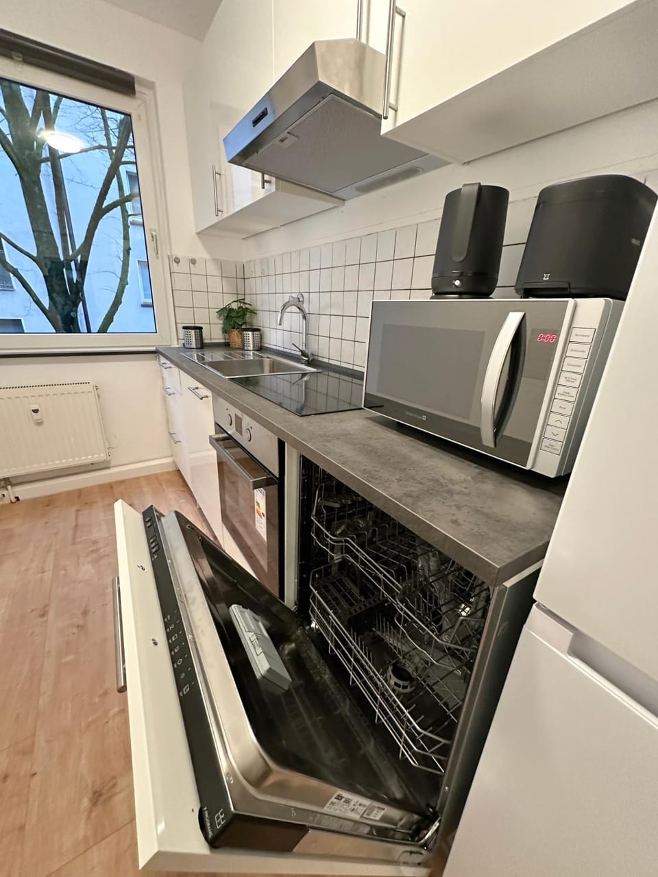 City Apartment with 2 individual beds and sleeping sofa and kitchen Apartment in Essen
