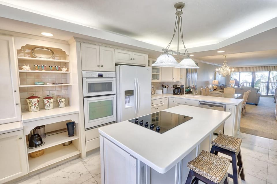 Pointe Santo C43 - Gorgeous 3BR Penthouse Residence at Pointe Santo House in Sanibel Island