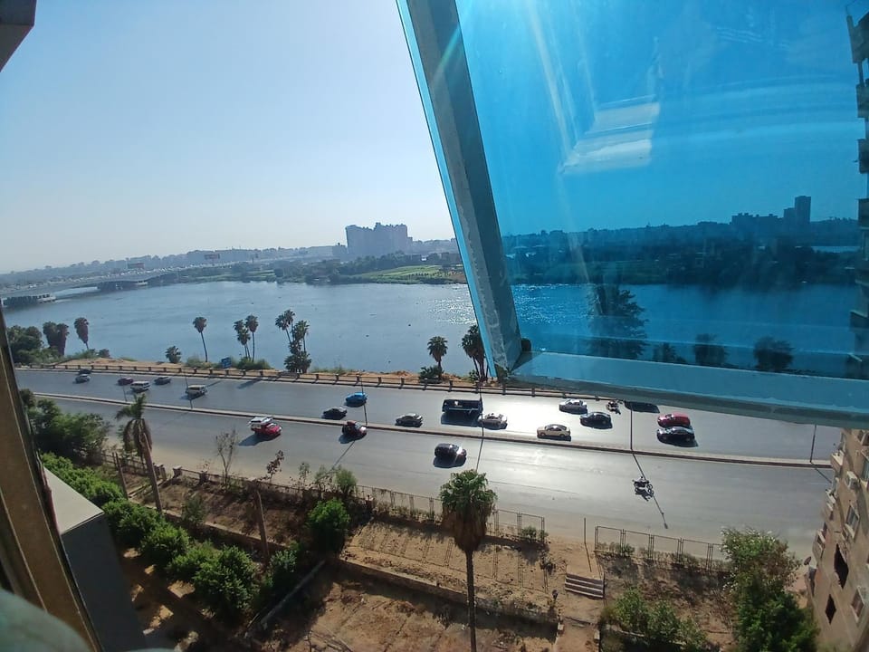 شقة فندقية بكورنيش المعادي ومستشفى السلام الدولي وجنين Apartment in Cairo Governorate
