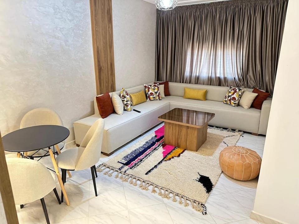Charming Spacious Gem Near Fes Medina Apartment in Fes