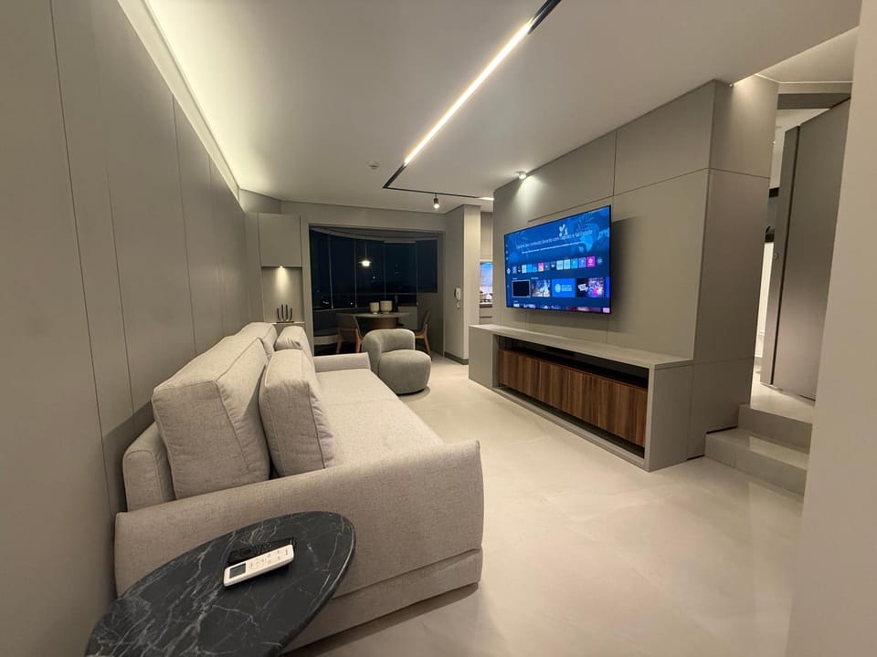 Communal lounge/ TV room, Living room, Evening entertainment