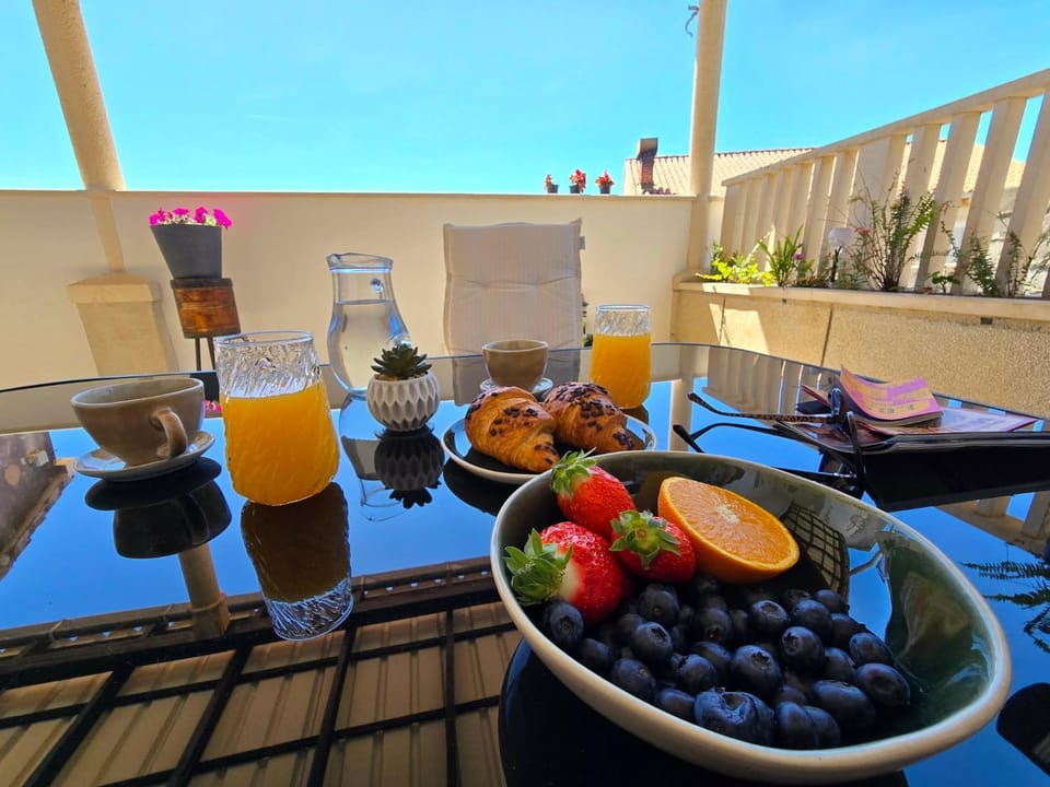 Day, Balcony/Terrace