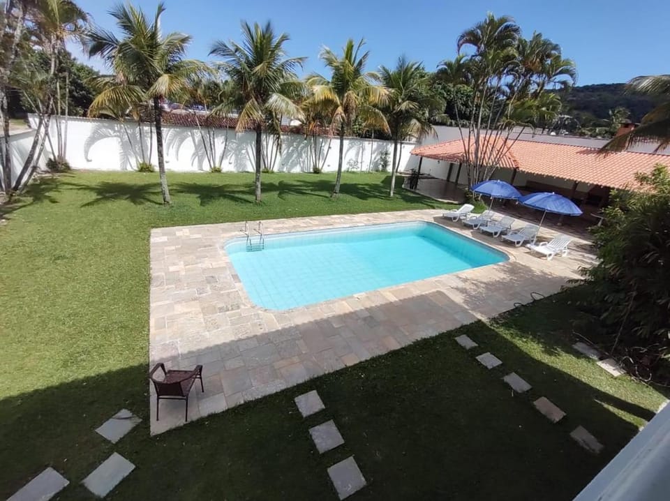Casa Eventos e Temporada com 3 suites, piscina, churrasqueira, Wi-Fi, Ar Condicionado - Proximo Praia Mar Casado e Pernambuco - Guaruja House in State of São Paulo