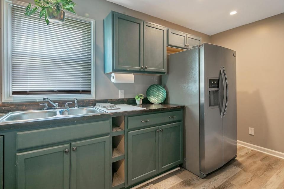 Ellis Hideaway House in Fayetteville