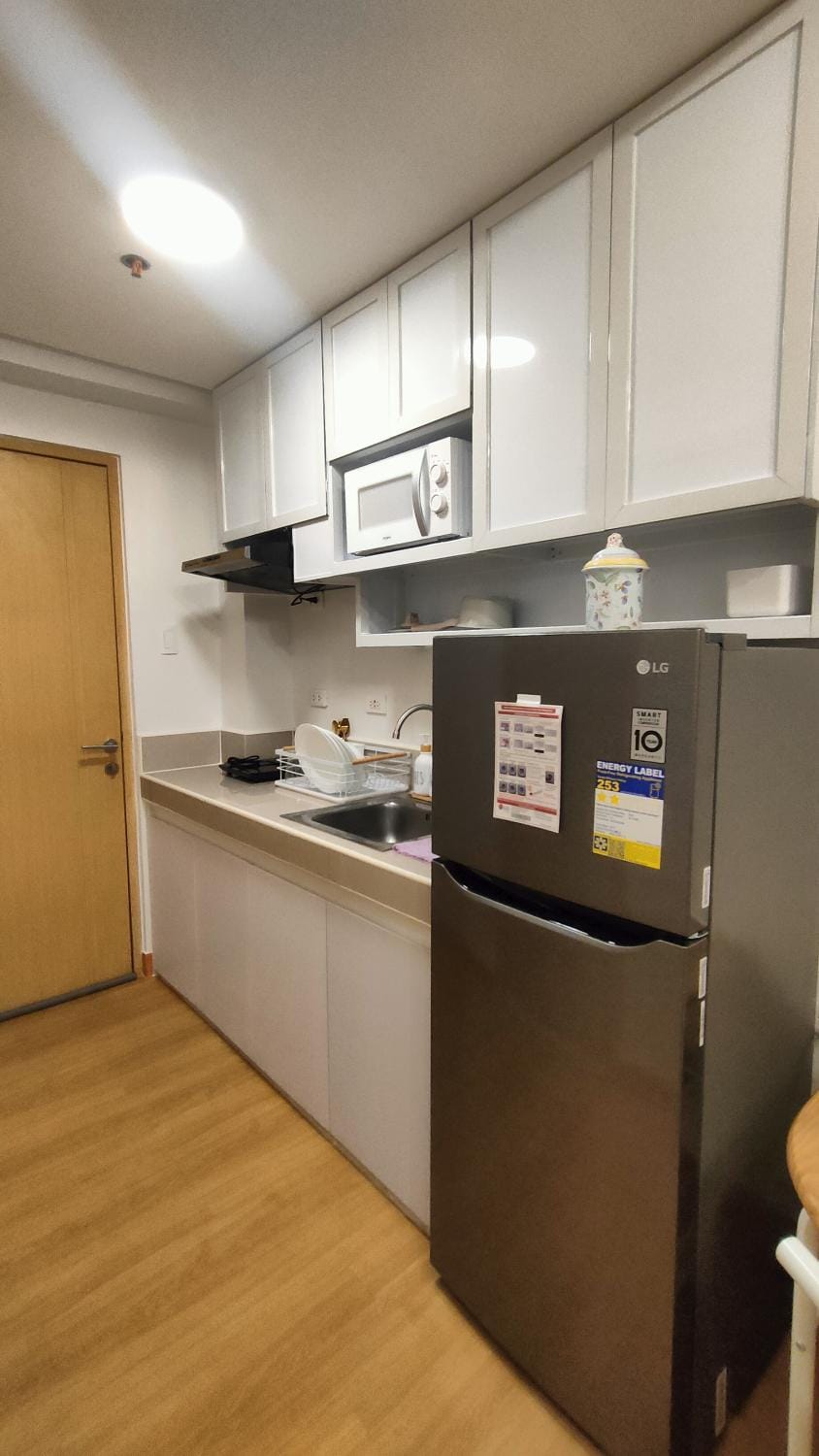 For You! Staycation Trees Residences Apartment in Quezon City