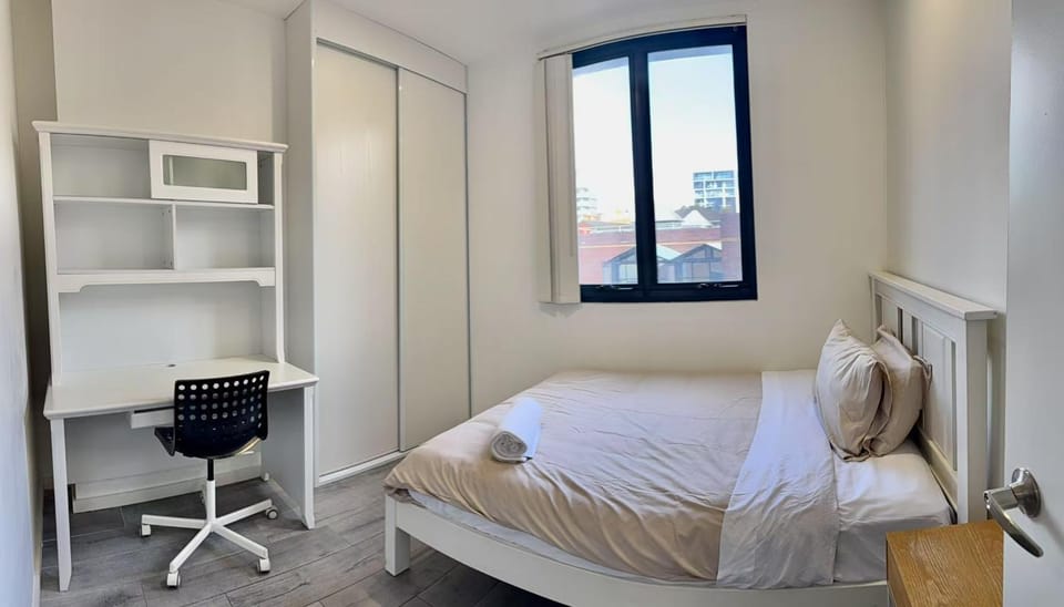 Burwood 2Br Lovely Apt Near Train Apartment in Sydney