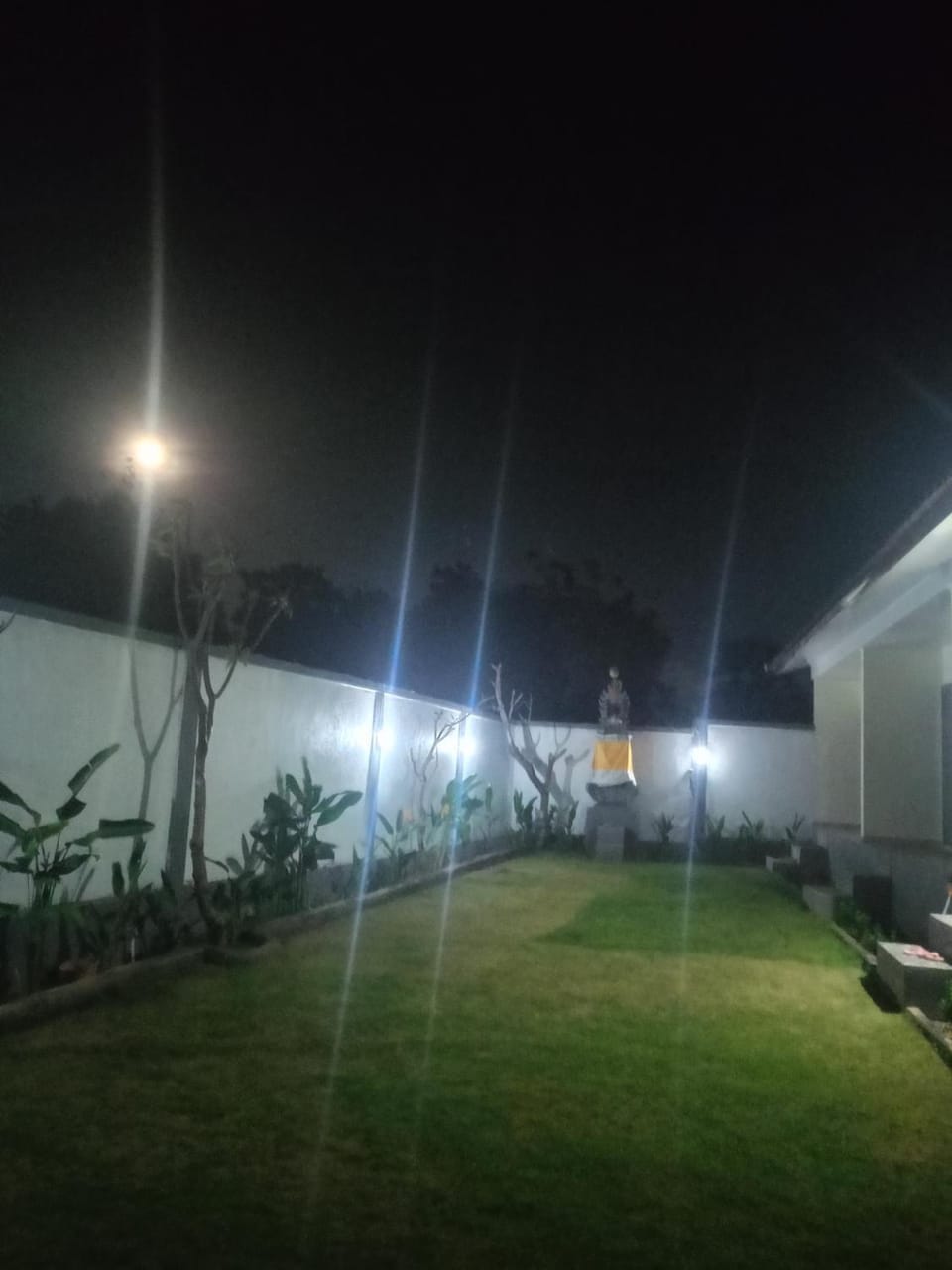 HOME STAY ME'SARI tulamben Hotel in Karangasem Regency