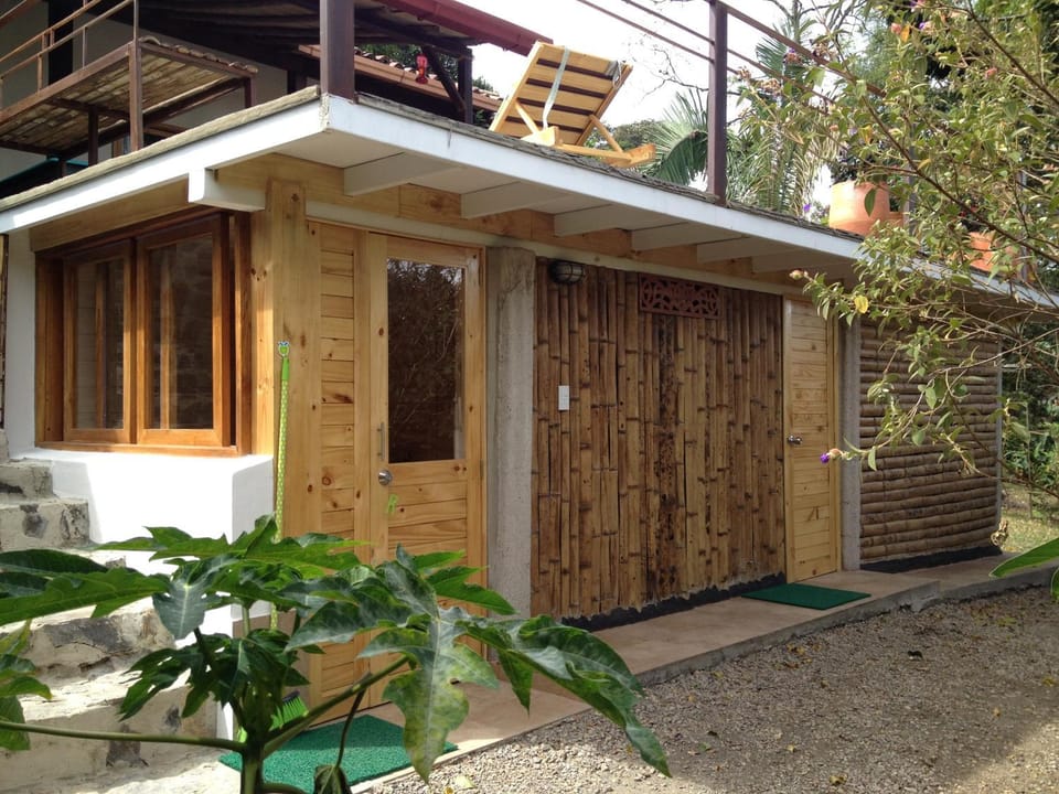 Garden, Sauna