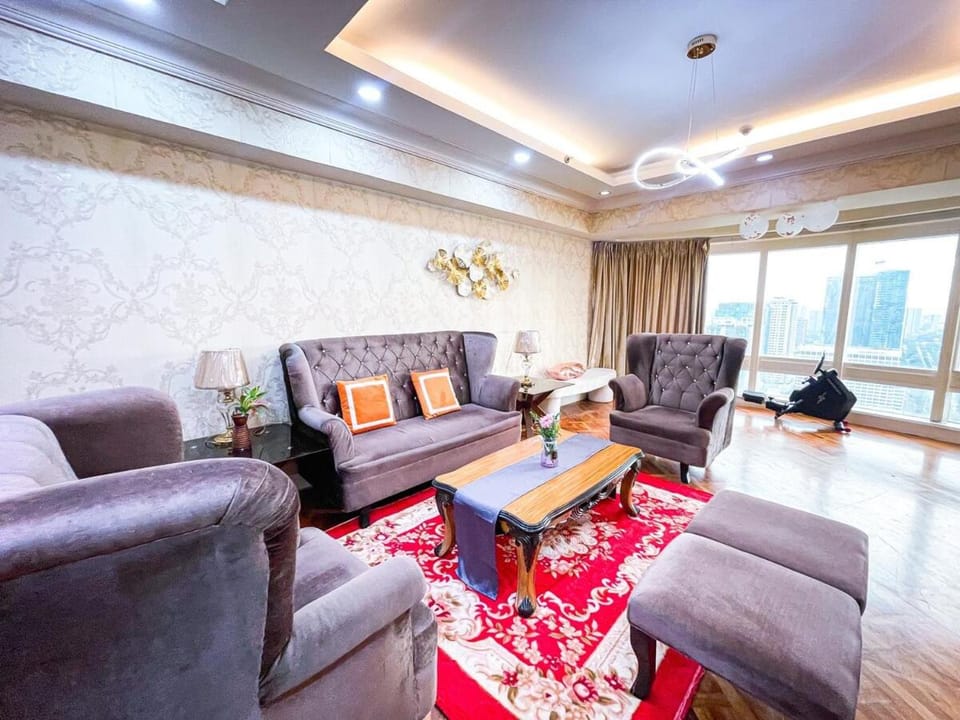 Stunning & Luxury 4BR in Manila Bay White Beach Apartment in Manila City