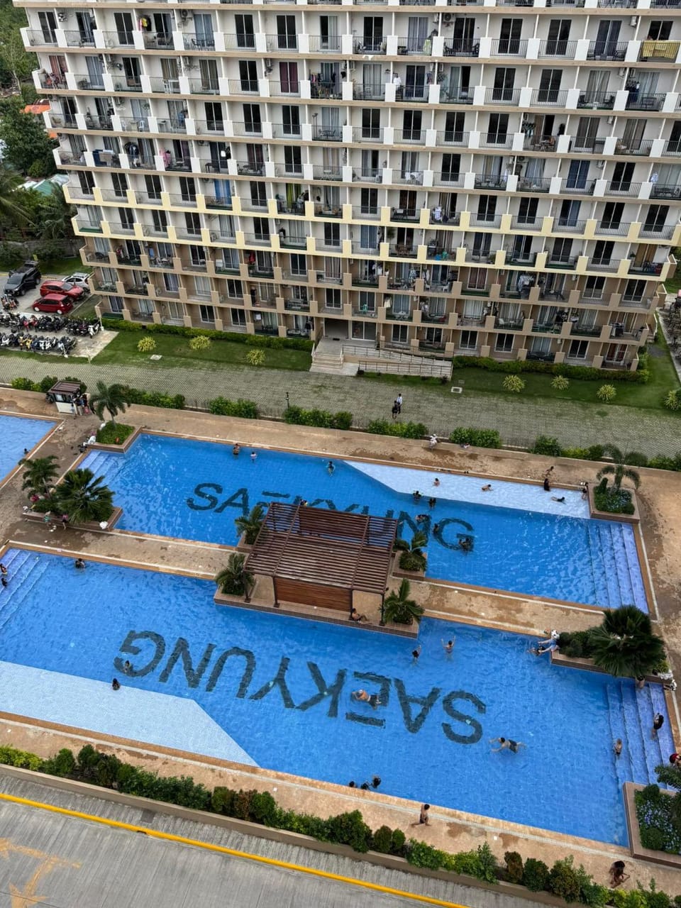 Pool view, Swimming pool
