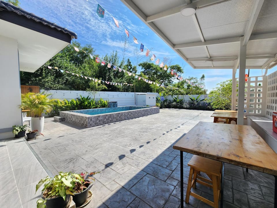 X2 pool villa ใกล้สนามบินขอนแก่น Villa in Laos