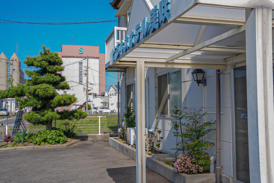 Property building, Spring, Day
