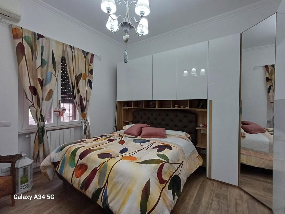 wardrobe, air conditioner