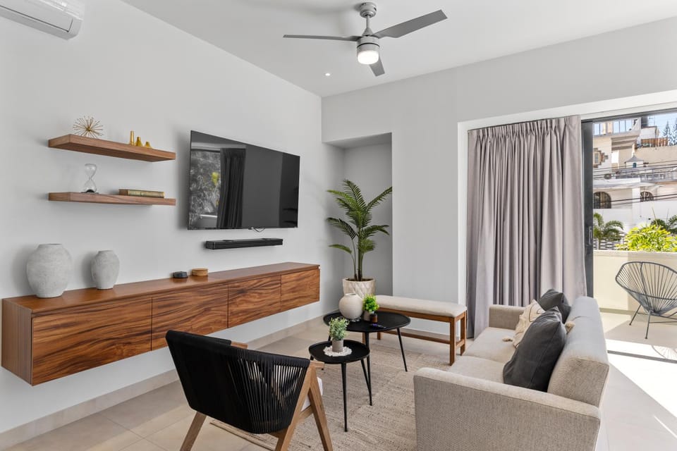 TV and multimedia, Living room, Seating area