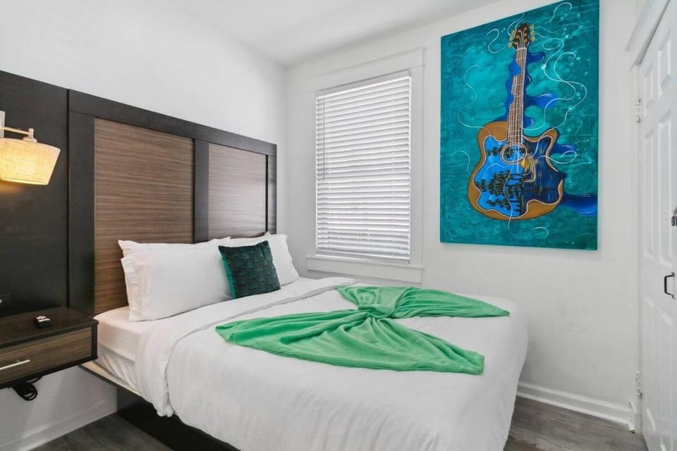 Charming 3BR Getaway Just Minutes from the French House in New Orleans