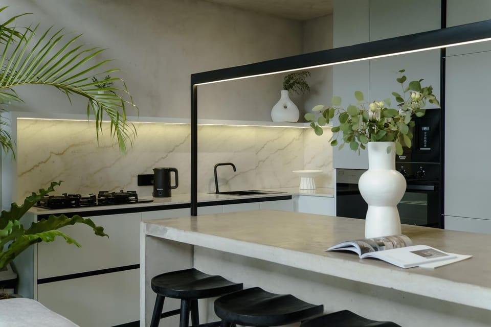 Kitchen or kitchenette