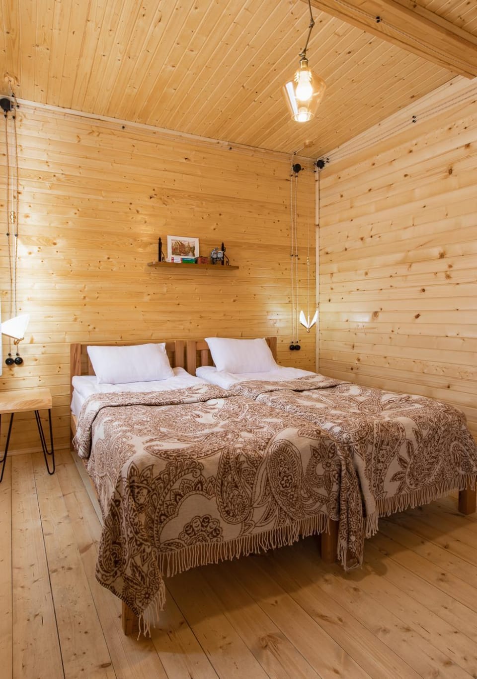 Bed, Photo of the whole room, Bedroom, Mountain view