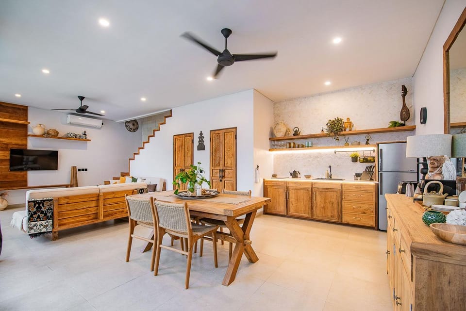 Living room, Dining area, kitchen, kitchen