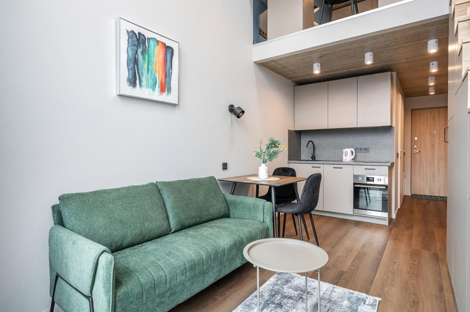 Kitchen or kitchenette, Seating area