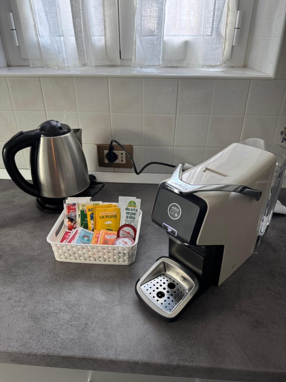 Coffee/tea facilities