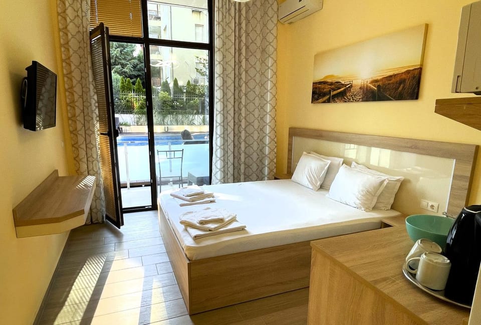 Stamopolu Lux ground floor Hotel in Burgas Province