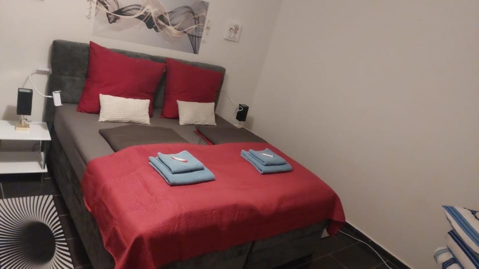 Schalke GelsenkirchenSie wollen Günstig und KomfortabelWir auch für unsere bestenDie Gäste Apartment in Gelsenkirchen