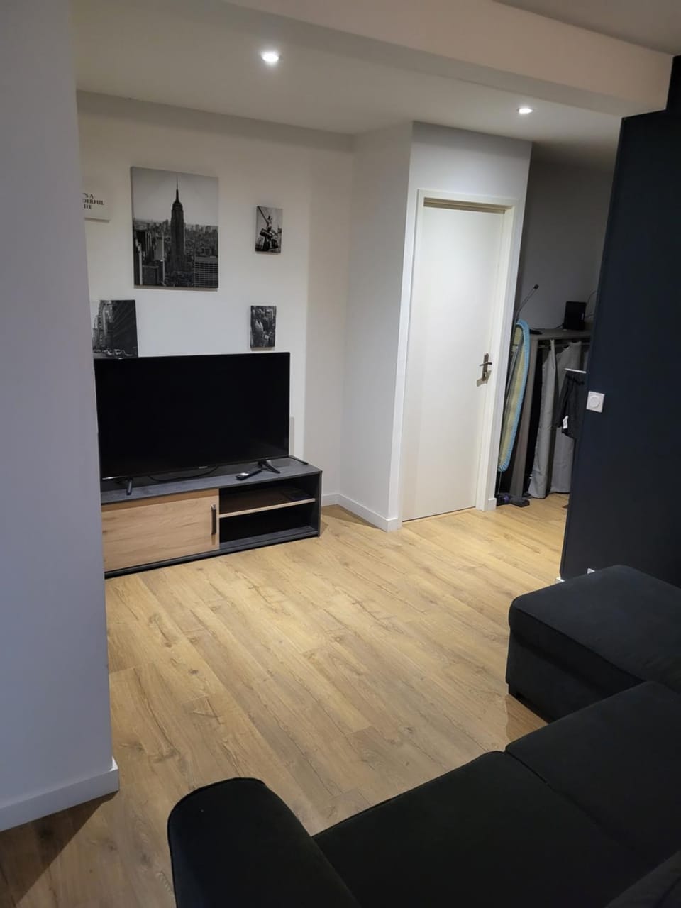 Chambre privée dans un appartement en colocation proche groupama stadium, ldlc arena,aéroport,euroxpo Apartment in Vaulx-en-Velin