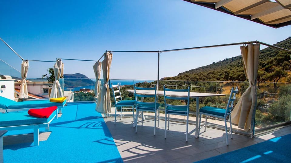 Patio, Day, Natural landscape, View (from property/room), Balcony/Terrace, Balcony/Terrace, Other, Dining area, Mountain view, Sea view