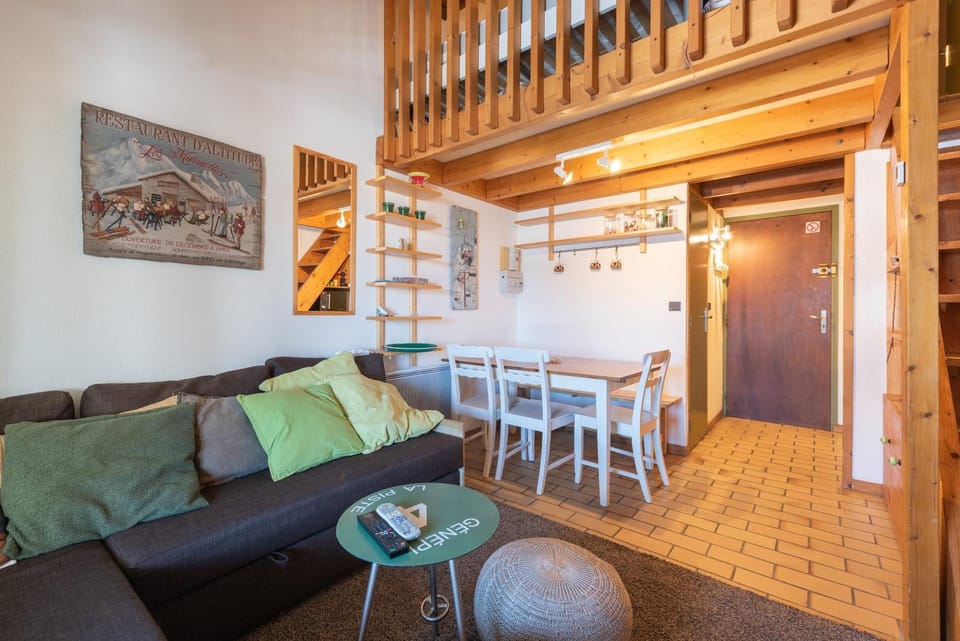 Property building, Living room