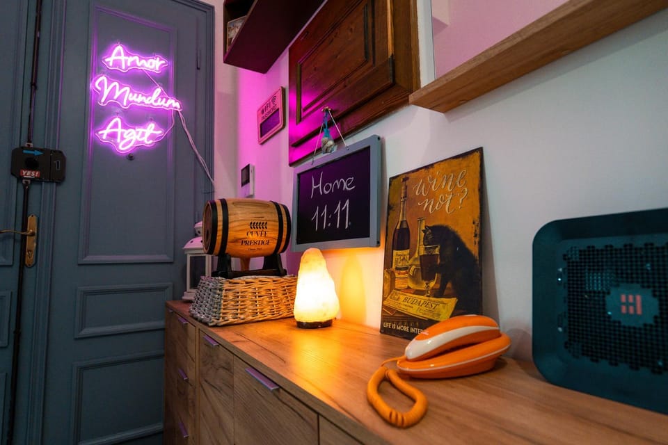 Piazza Unità 15 min walk - Design, Netflix e Wifi Vacation rental in Trieste